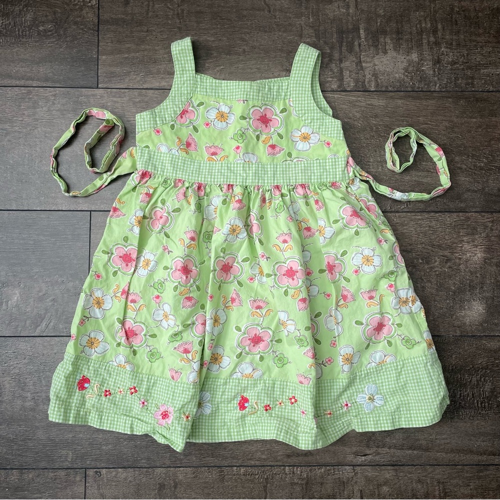 Gingham green classic floral sleeveless dress